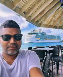 WHEN YOU'RE IN YO OWN LANE THERE NO TRAFFIC 💯💪🏾🎯