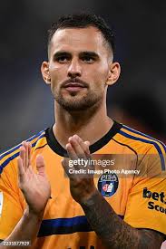 973 foto e immagini ad alta risoluzione di Marius Marin