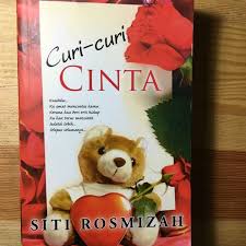Drama ini merupakan adaptasi novel dengan tajuk yang sama karya penulis popular, siti rosmizah yang merupakan penulis novel bestseller. Novel Melayu Curi Curi Cinta By Siti Rosmizah Books Stationery Books On Carousell