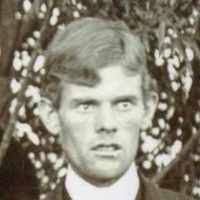 David Madill's Instagram, Twitter & Facebook