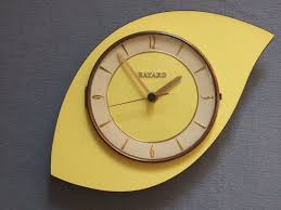 Pendule Bayard Des Annees 60 Formica Vintage Clock Small Clock Clock