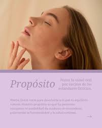 Limpia tu espacio y recibe el 2026 con la mejor energía. ✨🌿 ​1️⃣ Salvia  para limpiar. 2️⃣ Romero para proteger. 3️⃣ Canela para atraer. ​¿Cuál de  estas tres plantas es tu favorita