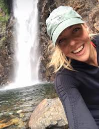 Are there pickleball beginners groups in Bellevue?