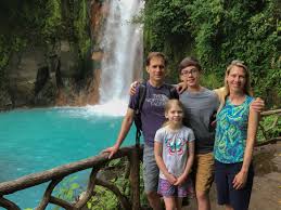 This national park is similar to many others of the country, a gorgeous green rainforest area with nature trails for the tourist to enjoy hiking on them, but with the difference of having a very special and unique ingredient: Exploring The Rio Celeste At Tenorio Volcano National Park Thirdeyemom