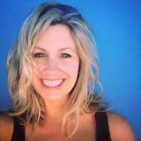 Michelle Looney's Instagram, Twitter & Facebook