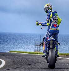Valentino rossi wallpaper iphone walljdiorg. Valentino Rossi Tapete Hd Rossi Wallpaper Iphone 736x752 Wallpapertip