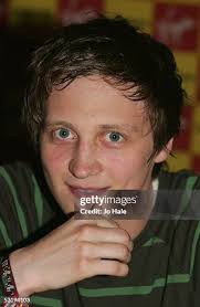 15 Photos & High Res Pictures