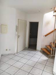 Die schöne helle wohnung ist frisch renoviert. 4 Zimmer Wohnung Zu Vermieten Bauskotten 7 42719 Solingen Wald Mapio Net