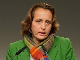 Ach was, als könnte man vom kontext nicht erkennen, dass wir nur von storch damit meinten. Beatrix Von Storch Loscht Tweet Uber Die Nationalmannschaft