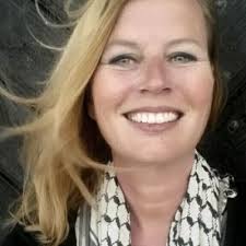 Hannah Testa (@hannah4change)