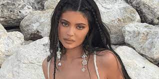 2 with travis scott (page 6) inside kylie jenner's web of lies — and why she's no longer a billionaire (forbes) why kim kardashian west is richer than. Pji8ywimm9eiam