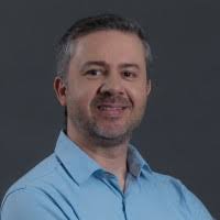 80+ perfiles de «Adalberto»