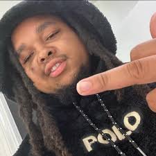 What to use to clean PS5 fans?