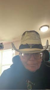 Adam Sandler just broke the internet with the Happy Gilmore 2 trailer, and  it's the most chaotic all-star crossover nobody saw coming: Eminem looking  like he's about to diss a golf ball,