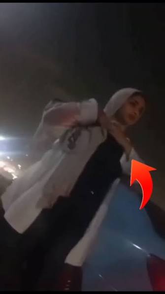 بتدي دروس في الأخلاق.. فيديو متداول لفتاة 