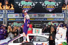 Busch won the season finale of the 2019 bojangles southern five hundred. Hamlin Rebounds From Two Pit Penalties To Take Texas Victory The Checkered Flag