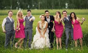 Lustige Hochzeitsbilder Witzige Inspirationen Tipps Beispiele Zum Nachmachen Lustige Hochzeitsbilder Hochzeit Bilder Hochzeitsbilder