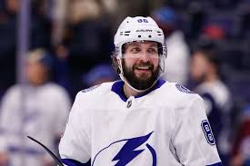 There will be more than a little bit of déjà vu as the lightning carry the momentum into game 6 and get on the. Nhl Playoffs New York Islanders Vs Tampa Bay Lightning Eastern Conference Finals Series Predictions Tampa Bay Too Much For New York Pickswise