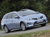 Toyota-Auris-/-Auris-Touring-Sports-(2013)