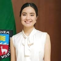 600+ perfiles de «Akemi -x»