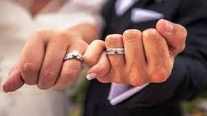 Bahan, inspirasi foto, dan model terbaru. Portalmadura Com Tunangan Menurut Islam Artinya Seorang Laki Laki Yang Datang Meminta Kepada Seoran Cincin Perkawinan Cincin Tunangan Berlian Hari Perkawinan
