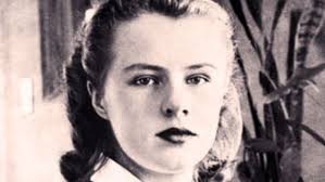 The Biggest Theories About Paula Jean Welden's Disappearance: What Really  Happened?