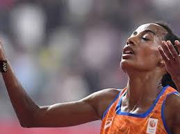 Eva Drummond's Instagram, Twitter & Facebook