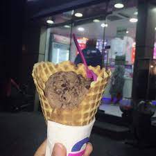 Baskin Robbins Ice Cream Shop In Dubai