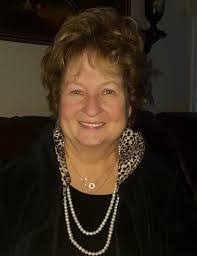 Lauren Mcquiston's Instagram, Twitter & Facebook