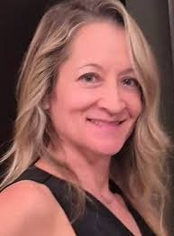 Cyclist couple seeking hill training in Lisbon