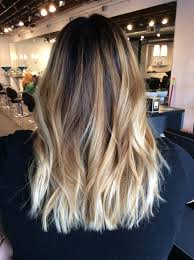 If platinum is a bit too bold for you, but you still love the idea of contrasting. 28 Brown Hair With Blonde Highlights Checopie