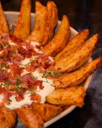 Batata Rústica com Cheddar