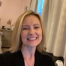 Amy Keefer's Instagram, Twitter & Facebook