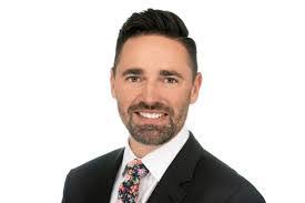 Kurt West's Instagram, Twitter & Facebook