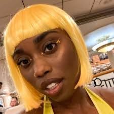 Kelsey Romano's Instagram, Twitter & Facebook