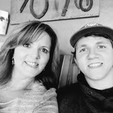 Brooke Culpepper (@ms_chump_change)