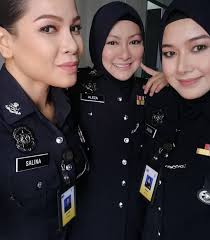 Tasha shilla pelakon artis malaysia. Bila Kenangan Lalu Mengusik Jiwa Comel Pulak Promo Gerak Khas Abby Norman Kena Troll Lepat Pisang