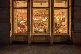 Store Visit New York City Schoolhouse Electric Inspired Homes Store Interiors Classic Lighting