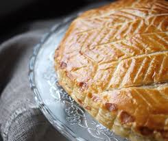 Galette Des Rois Chocolat Noisettes Galette Des Rois Chocolat Recettes Gastronomiques Galette Des Rois Chocolat Noisette
