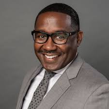 Warren Curry, West Chester, OH Real Estate Associate