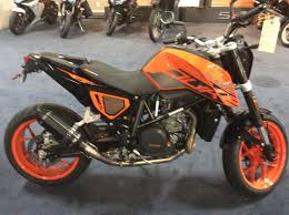 Please, launch a new 690 supermoto and a 690 enduro with the engine and electronics of the new duke 2016 (tft screen, msc…)thanks. 2018 Ktm 690 Duke For Sale In Springfield Il World Of Powersports Inc