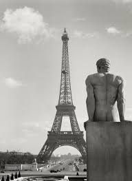 Herbert List View From The Jardins Du Trocadero On The Statue L Homme De Pierre Traverse And The Eiffel Towe Eiffel Tower Photography Eiffel Tower Herbert List