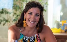 The British families getting ready to welcome Afghan refugees into their  homes