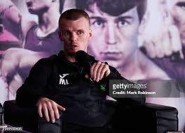 24 Photos & High Res Pictures