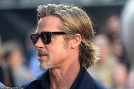 Quentin tarantino's new movie stars leonardo dicaprio, brad pitt, and margot robbie. Margot Robbie Brad Pitt Attend Once Upon A Time In Hollywood Premiere Brad Pitt Hair Brad Pitt Long Hair Brad Pitt