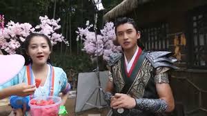 Cả hai đi cách xa nhau khiến nhiều người cho rằng họ vừa cãi vã. NgÆ°á»i Yeu Luhan Than Máº­t Vá»›i Báº¡n Diá»…n Tren Phim TrÆ°á»ng Hien Vien Kiáº¿m Han Chi Van Tin Tá»©c Má»›i Nháº¥t 24h Ä'á»c Bao Lao Ä'á»™ng Online Laodong Vn