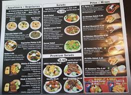 La gagnante du concours a reçu une carte made by kitchenette et elle nous a envoyé des photos. Larsa S Kitchen Menu In Elgin Illinois Usa