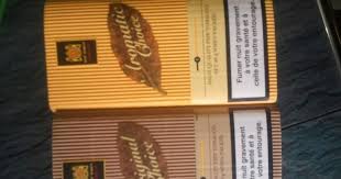 Kebanyakan tembakau paip adalah aromatik, yang mempunyai perisa ditambah kepada produk siap yang memberikan kedalaman dan kekayaan dalam. Mersing Feat Pknana Permulaan Hisap Pipe