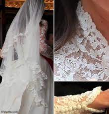 Shane connolly, the florist responsible for shane connolly, the florist responsible for decorating westminster abbey with eight maple trees, also designed kate middleton's gorgeous bouquet. Kate Middleton Wedding Bouquet Flowers Archives What Kate Wore