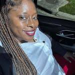 Shamika Ford's Instagram, Twitter & Facebook